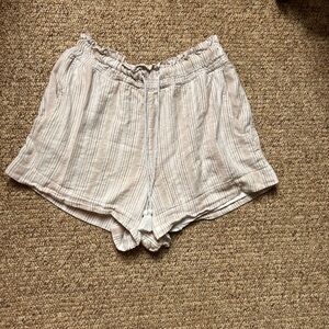 Abercrombie & Fitch Beige Striped Women's Shorts, sz Med